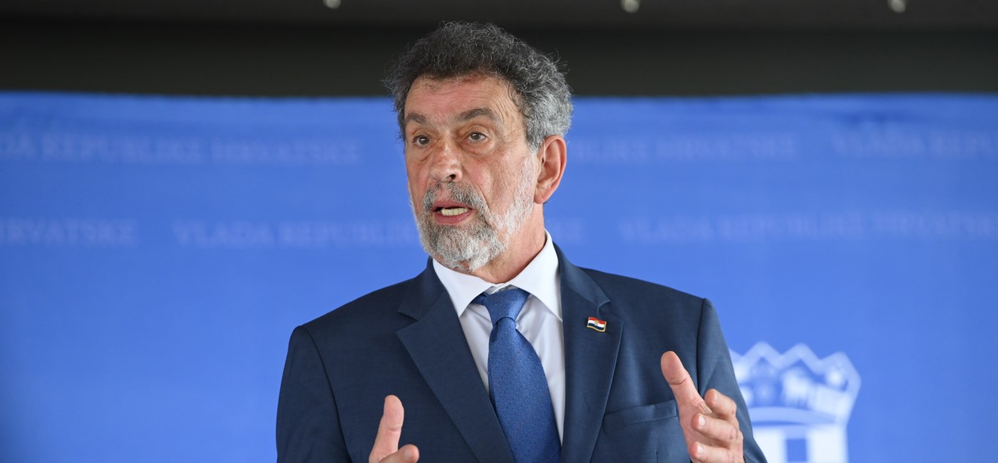 Fuchs: Treba organizirati više stručnih skupova učitelja i nastavnika